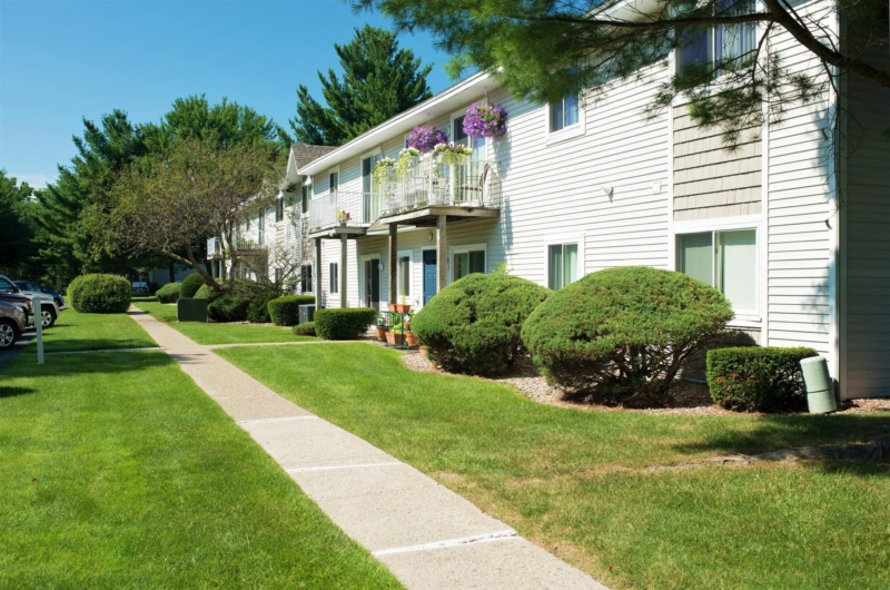 Neighborhood - Horizon Ridge Apartments